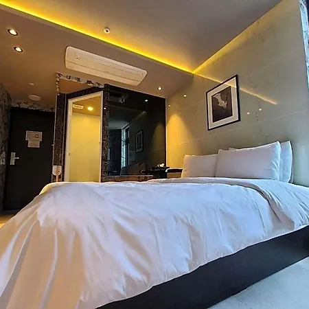 Mg Hotel