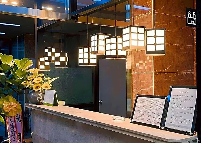 Hotel Mg 2*